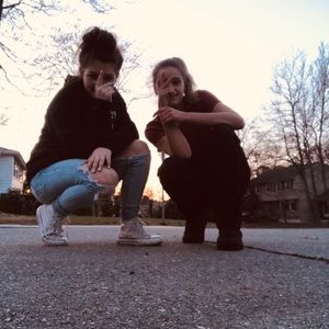 Meet your Posher, Ella